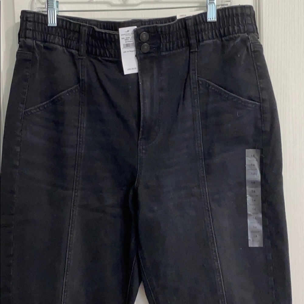American Eagle Stretch Mom Jeans